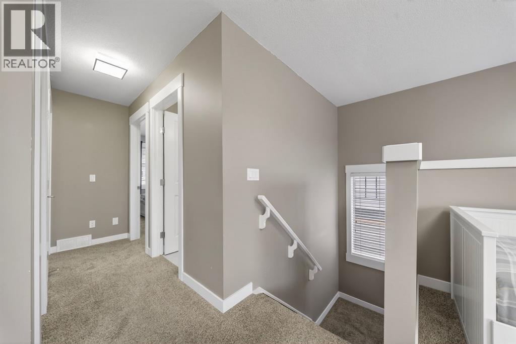 229 Rainbow Falls Glen, Chestermere, Alberta  T1X 0S6 - Photo 16 - A2298551