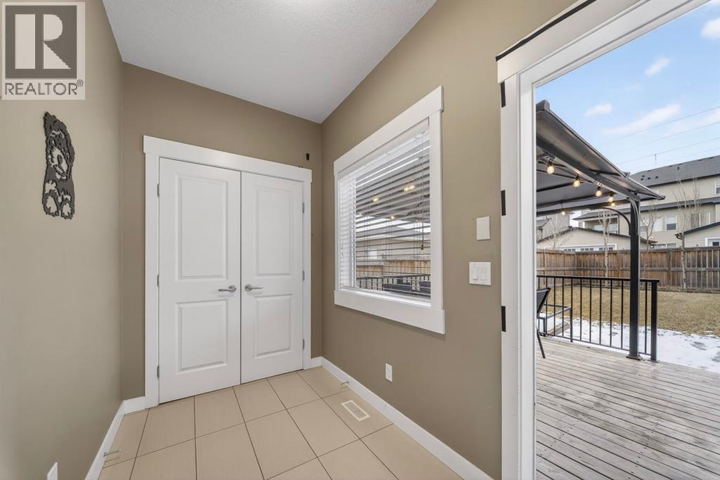 229 Rainbow Falls Glen, Chestermere, Alberta  T1X 0S6 - Photo 26 - A2298551