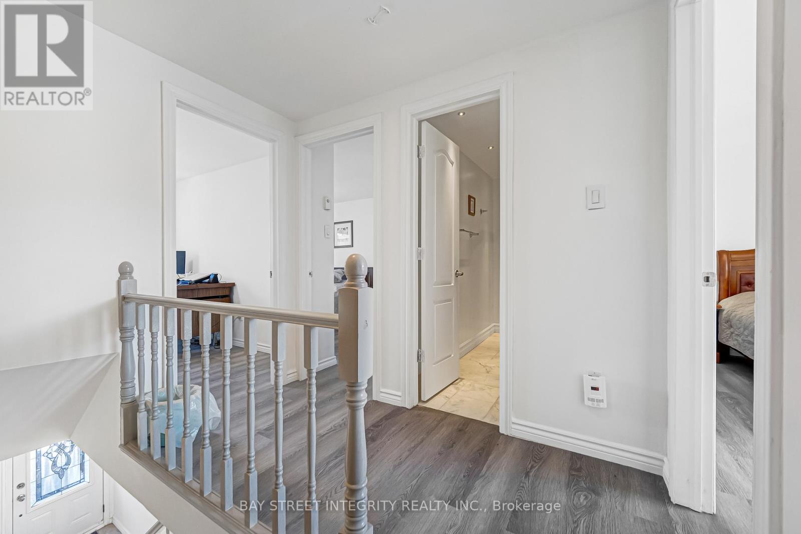 20 Elsa Vine Way, Toronto, Ontario  M2J 4H9 - Photo 24 - C12971456