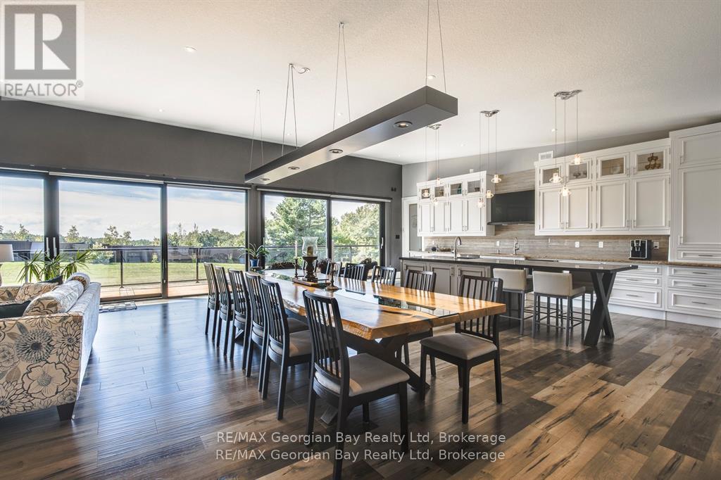 165 Wilson Road, Tiny, Ontario  L4R 4K4 - Photo 10 - S12971814