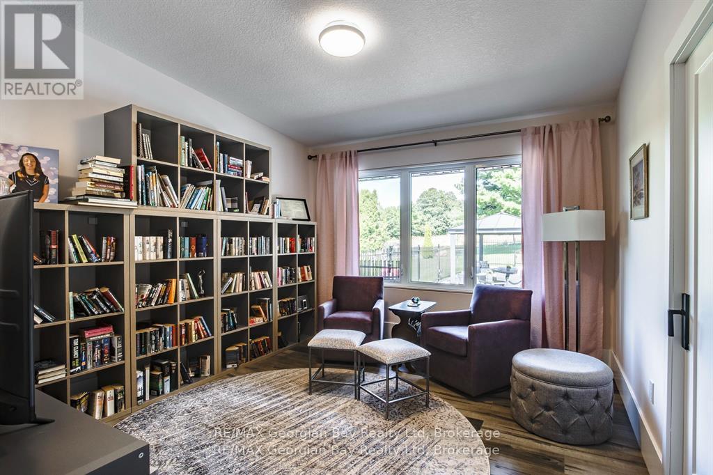 165 Wilson Road, Tiny, Ontario  L4R 4K4 - Photo 25 - S12971814