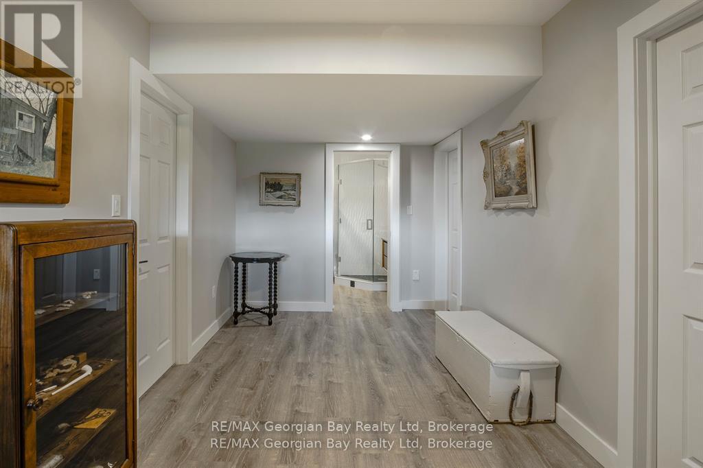 165 Wilson Road, Tiny, Ontario  L4R 4K4 - Photo 35 - S12971814