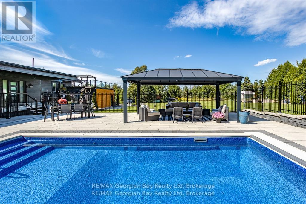 165 Wilson Road, Tiny, Ontario  L4R 4K4 - Photo 44 - S12971814