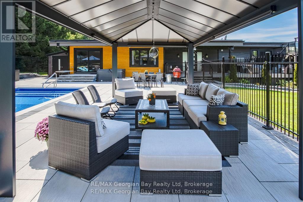 165 Wilson Road, Tiny, Ontario  L4R 4K4 - Photo 45 - S12971814