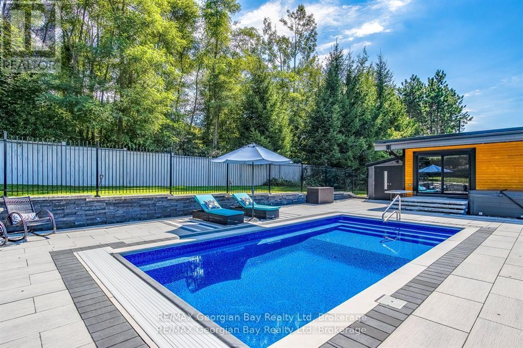 165 Wilson Road, Tiny, Ontario  L4R 4K4 - Photo 46 - S12971814