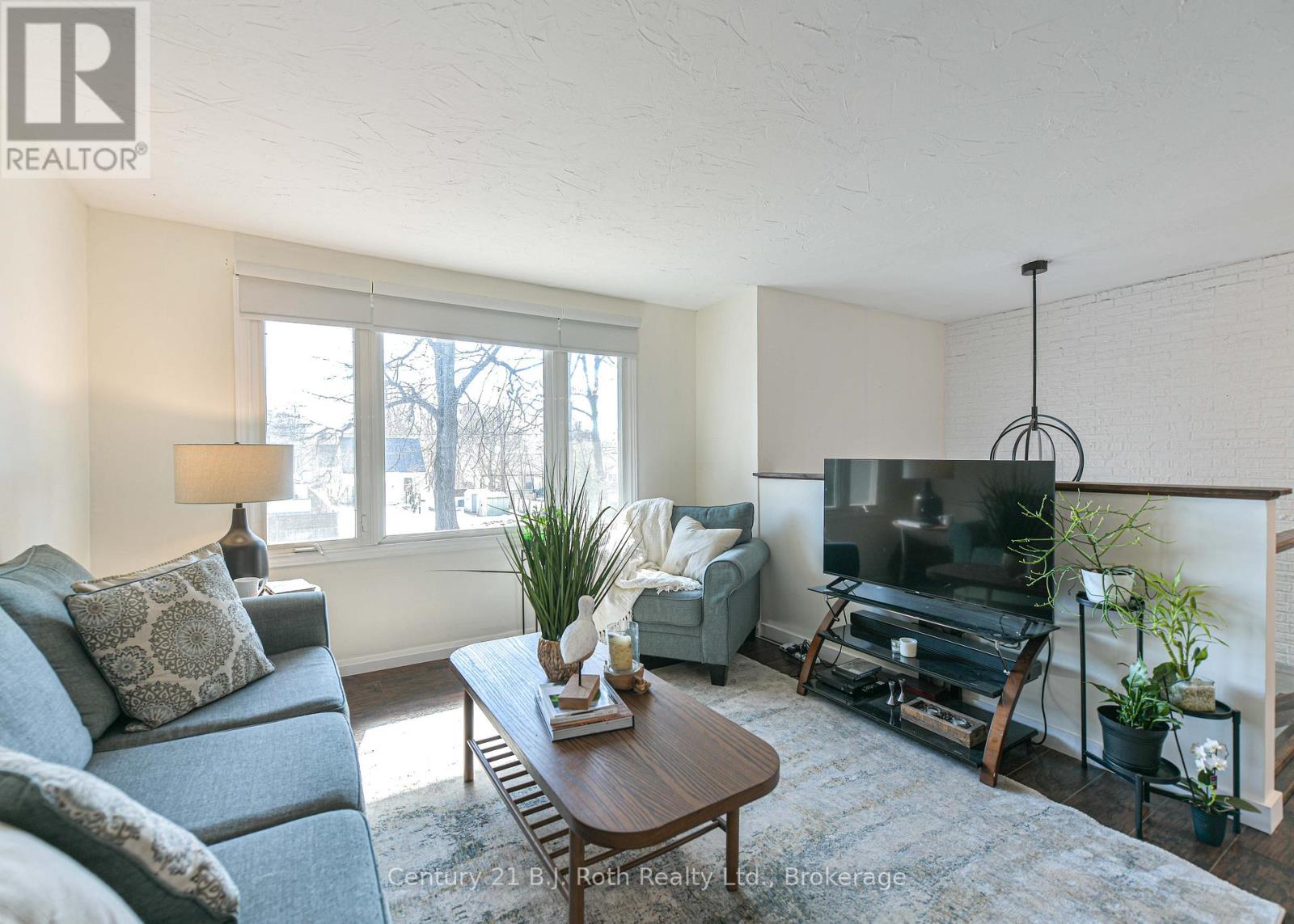 620 Pinedale Road, Gravenhurst (Muskoka (S)), Ontario  P1P 1L5 - Photo 11 - X12971920