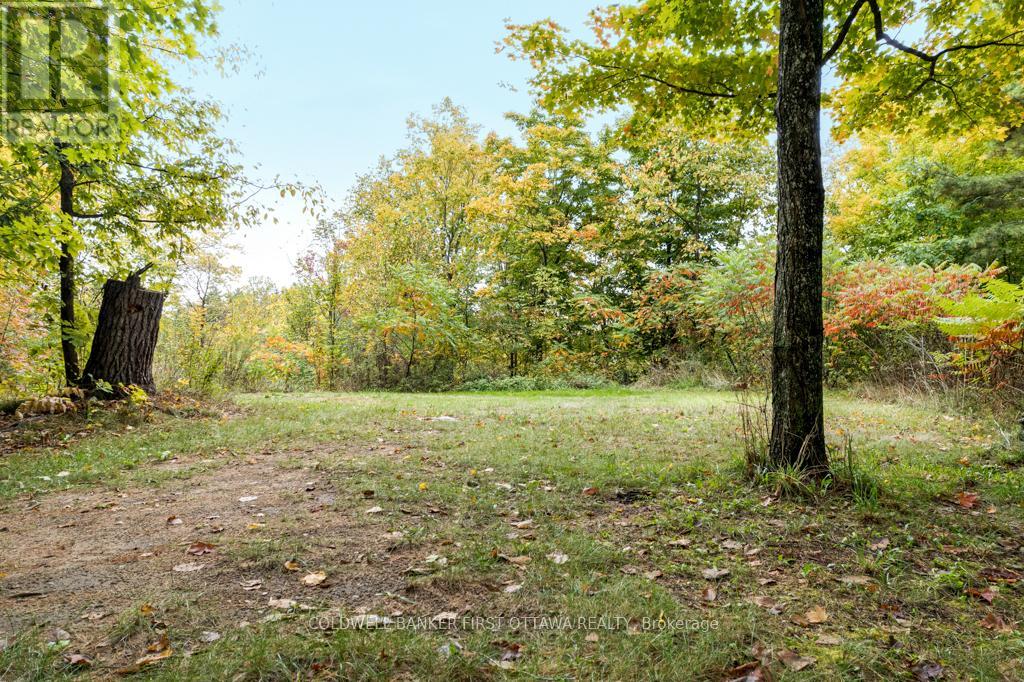 139 Sheil Drive, Drummond/north Elmsley, Ontario  K7H 0G7 - Photo 37 - X12442256