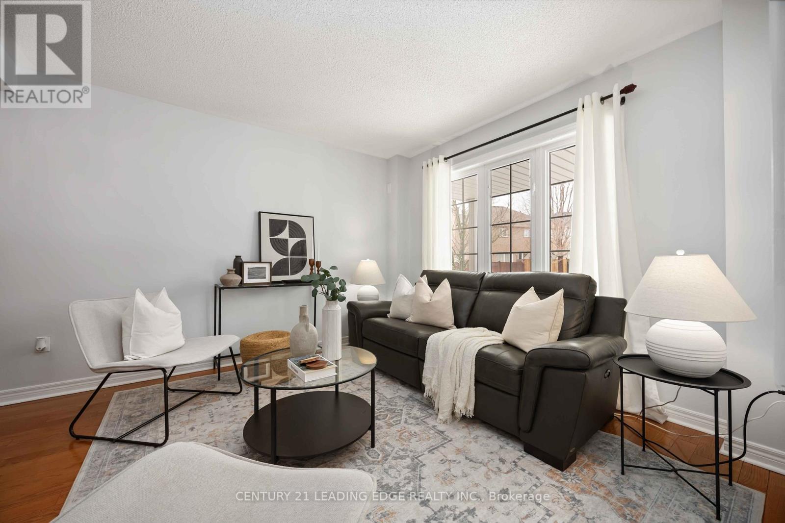 12 Harry Blaylock Drive, Markham, Ontario  L6E 1W7 - Photo 4 - N12869924