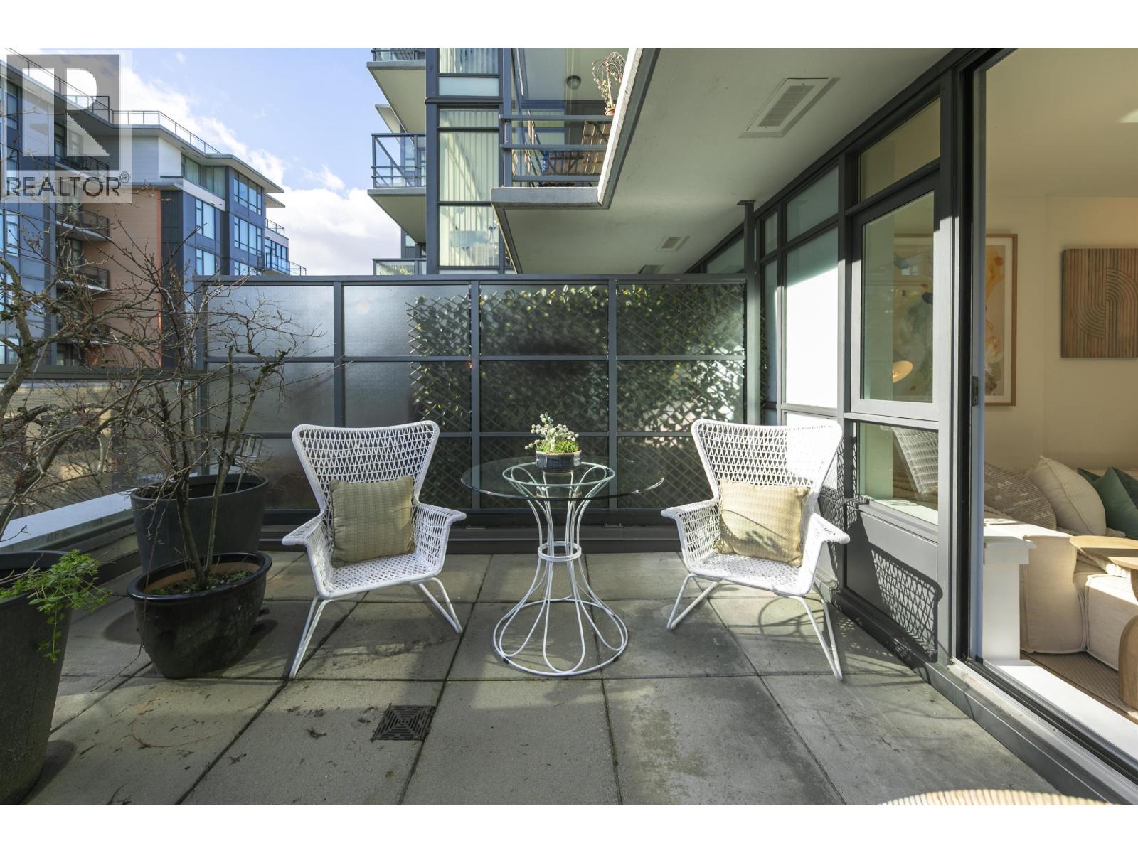 374 2080 W Broadway, Vancouver, British Columbia V6J 0C7 - Photo 32 - R3108363