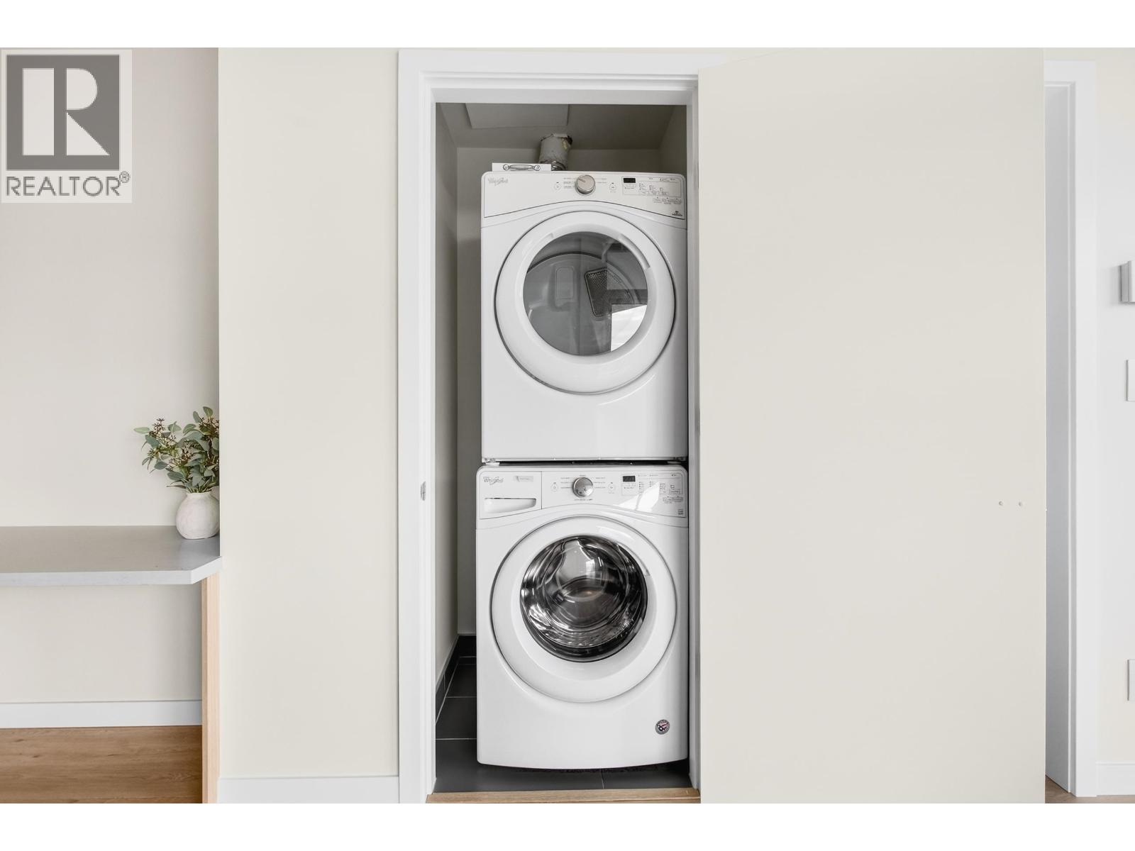 1706 530 Whiting Way, Coquitlam, British Columbia  V3J 0J4 - Photo 19 - R3108364