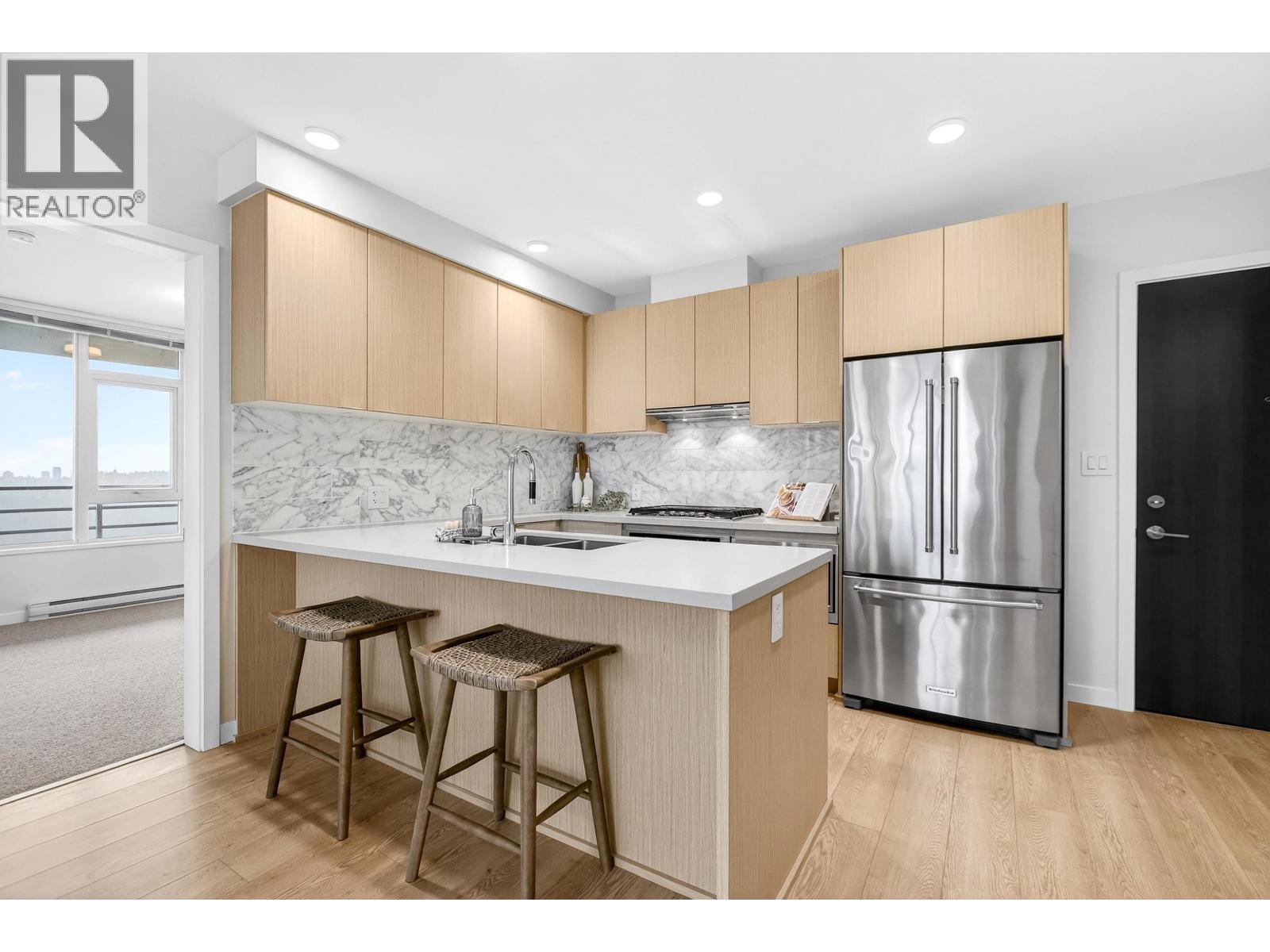 1706 530 Whiting Way, Coquitlam, British Columbia  V3J 0J4 - Photo 9 - R3108364