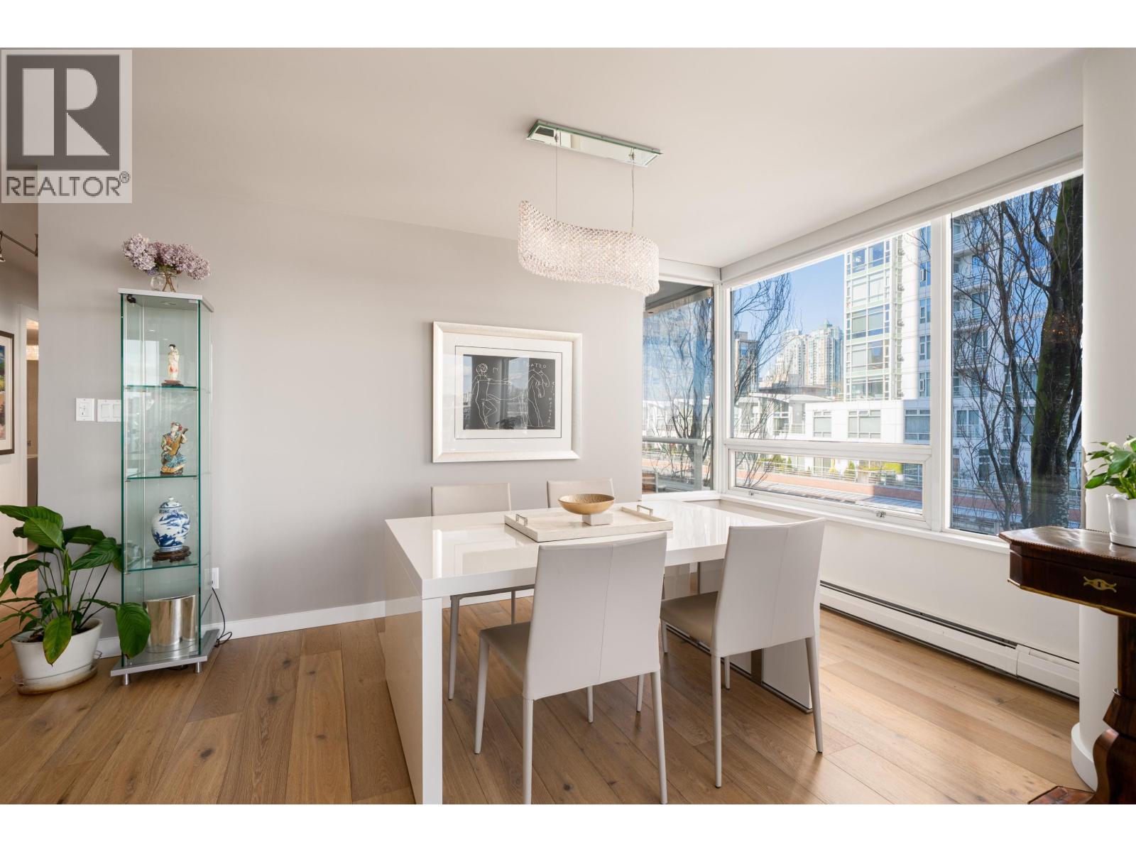 505 1201 Marinaside Crescent, Vancouver, British Columbia  V6Z 2V2 - Photo 12 - R3108396