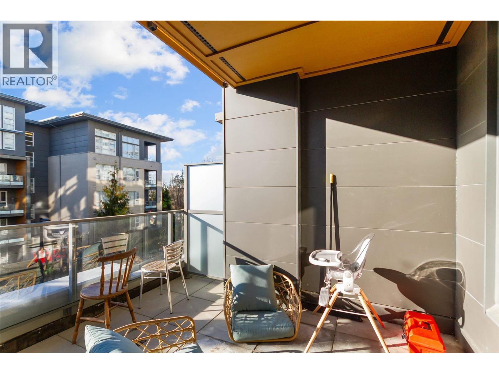 101 9150 University High Street, Burnaby, British Columbia V5A 0C5 - Photo 5 - R3108403