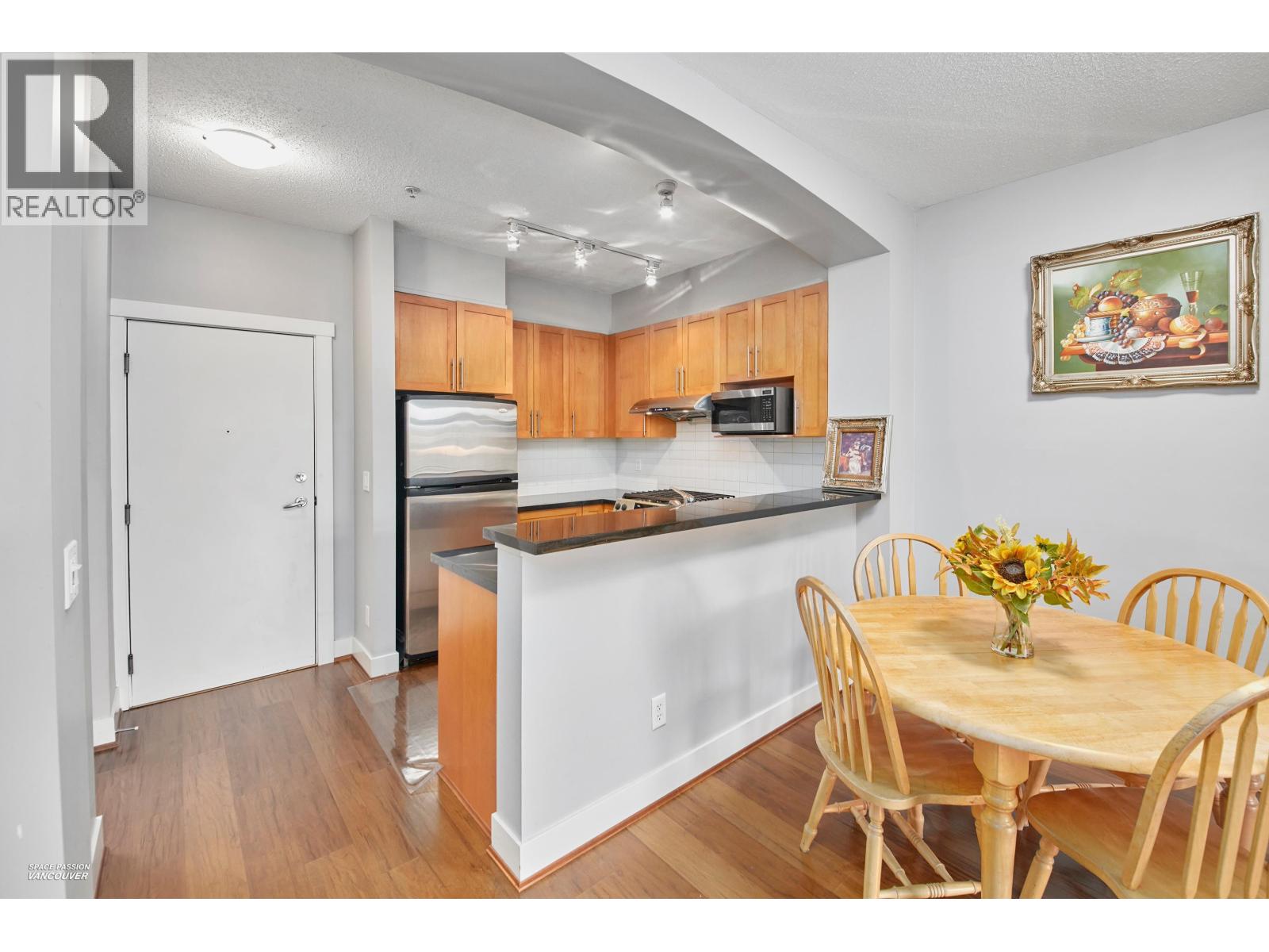 212 2250 Wesbrook Mall, Vancouver, British Columbia  V6T 0A6 - Photo 2 - R3108419