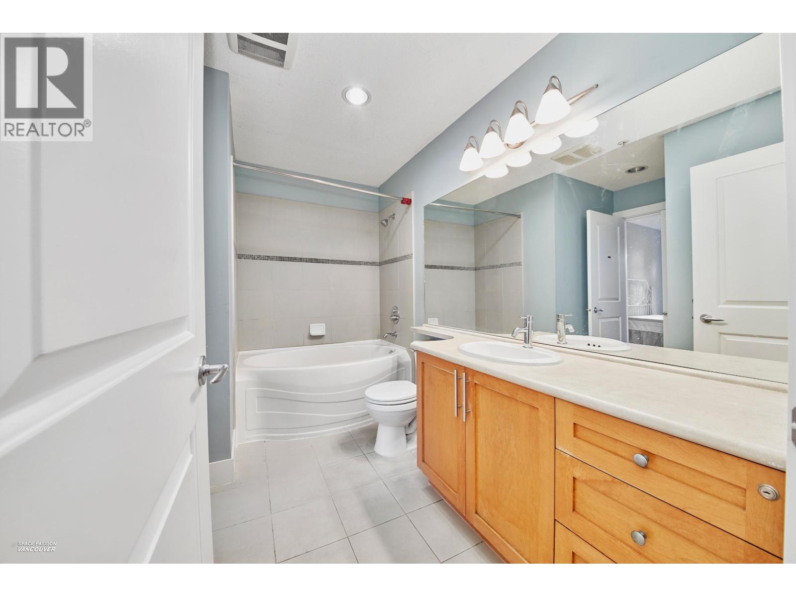 212 2250 Wesbrook Mall, Vancouver, British Columbia  V6T 0A6 - Photo 9 - R3108419