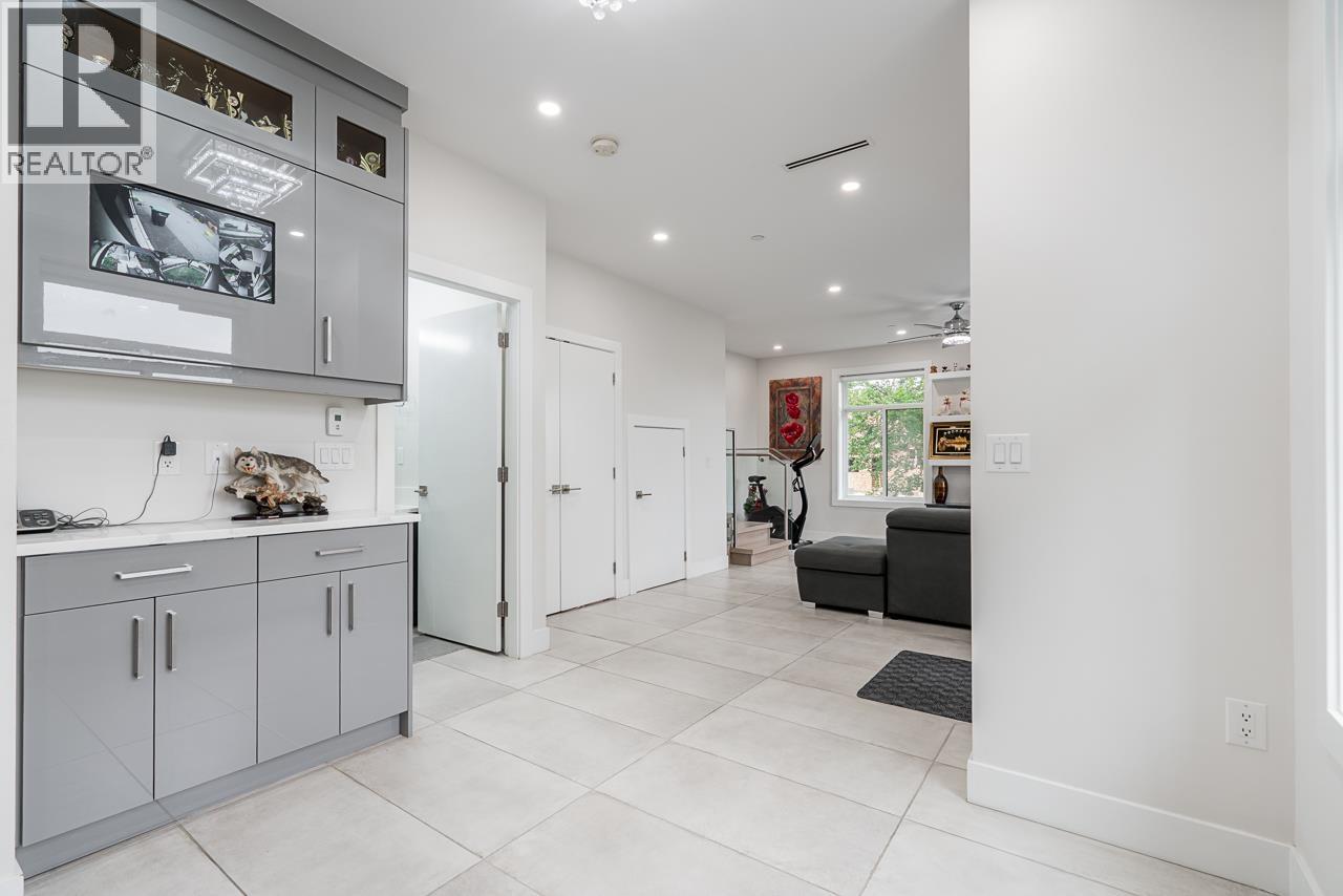 6370 Ross Street, Vancouver, British Columbia  V5W 3L9 - Photo 18 - R3108421