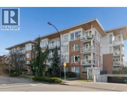 207 217 W 8TH STREET, North Vancouver, British Columbia