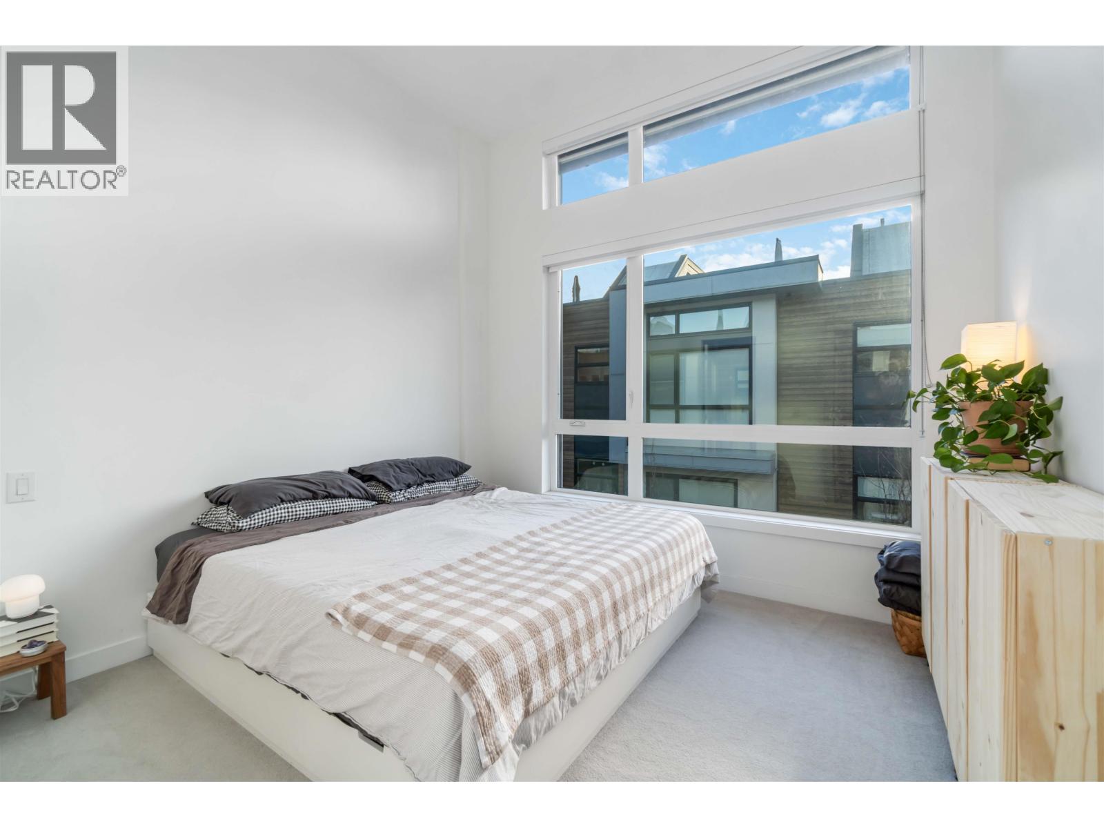 8 856 Orwell Street, Vancouver, British Columbia  V7J 2G3 - Photo 10 - R3108436