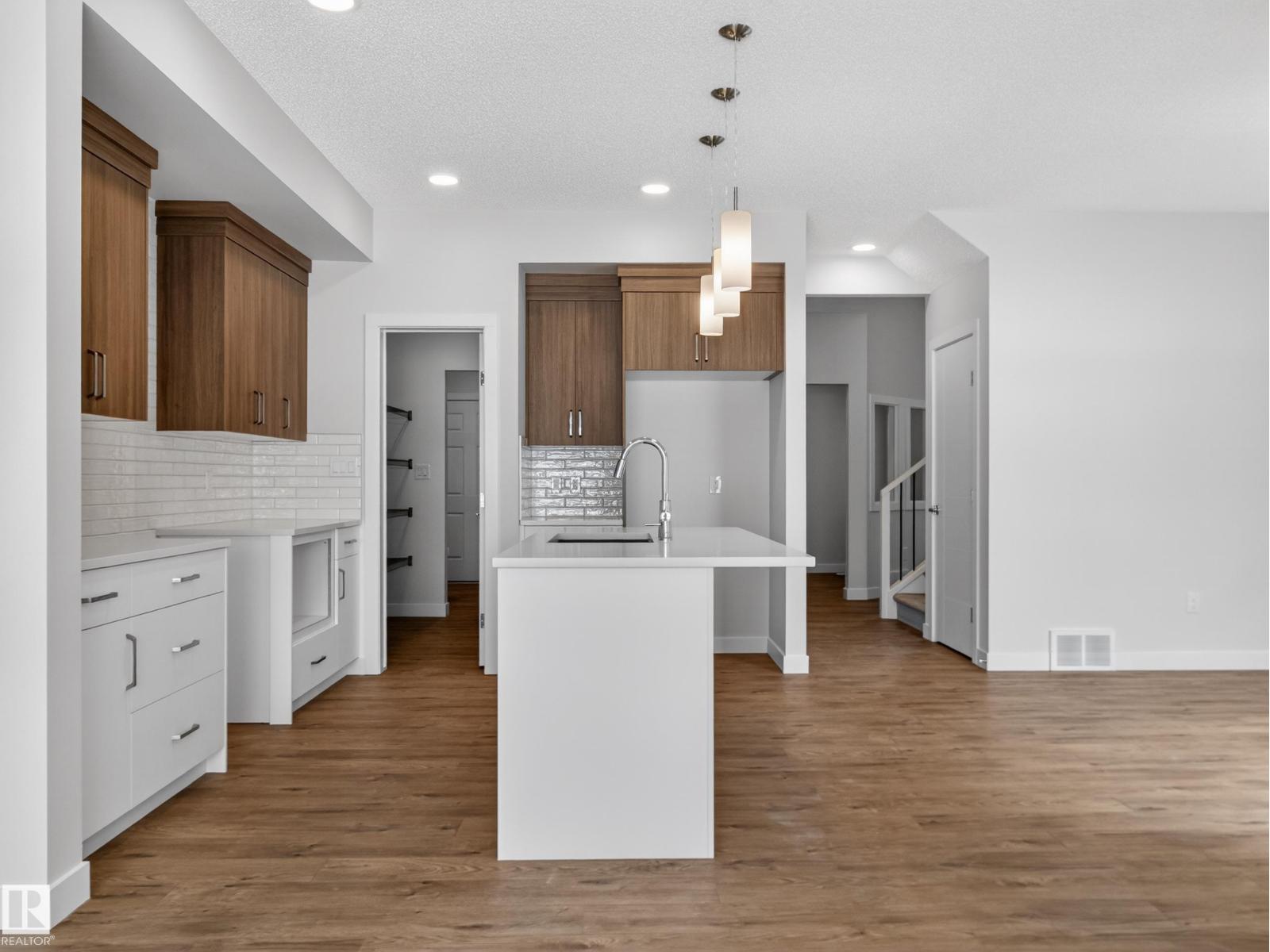 6306 42 Av, Beaumont, Alberta  T4X 2X5 - Photo 14 - E4471802