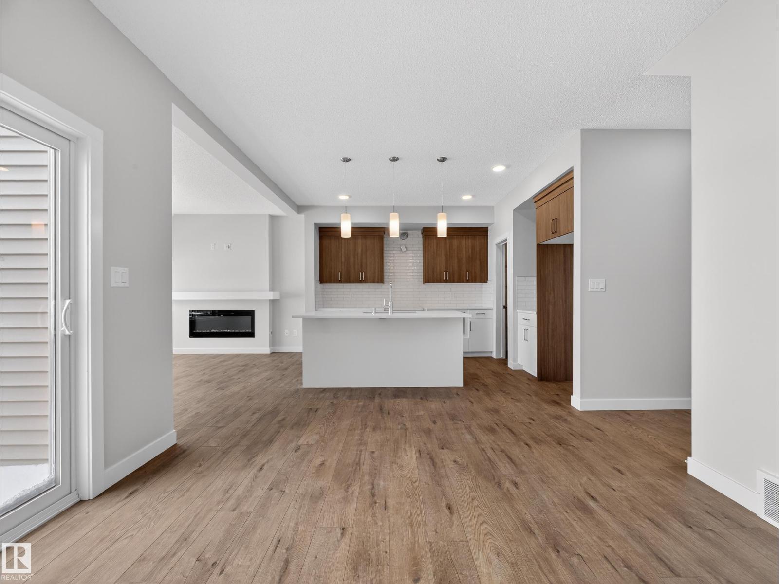 6306 42 Av, Beaumont, Alberta  T4X 2X5 - Photo 9 - E4471802