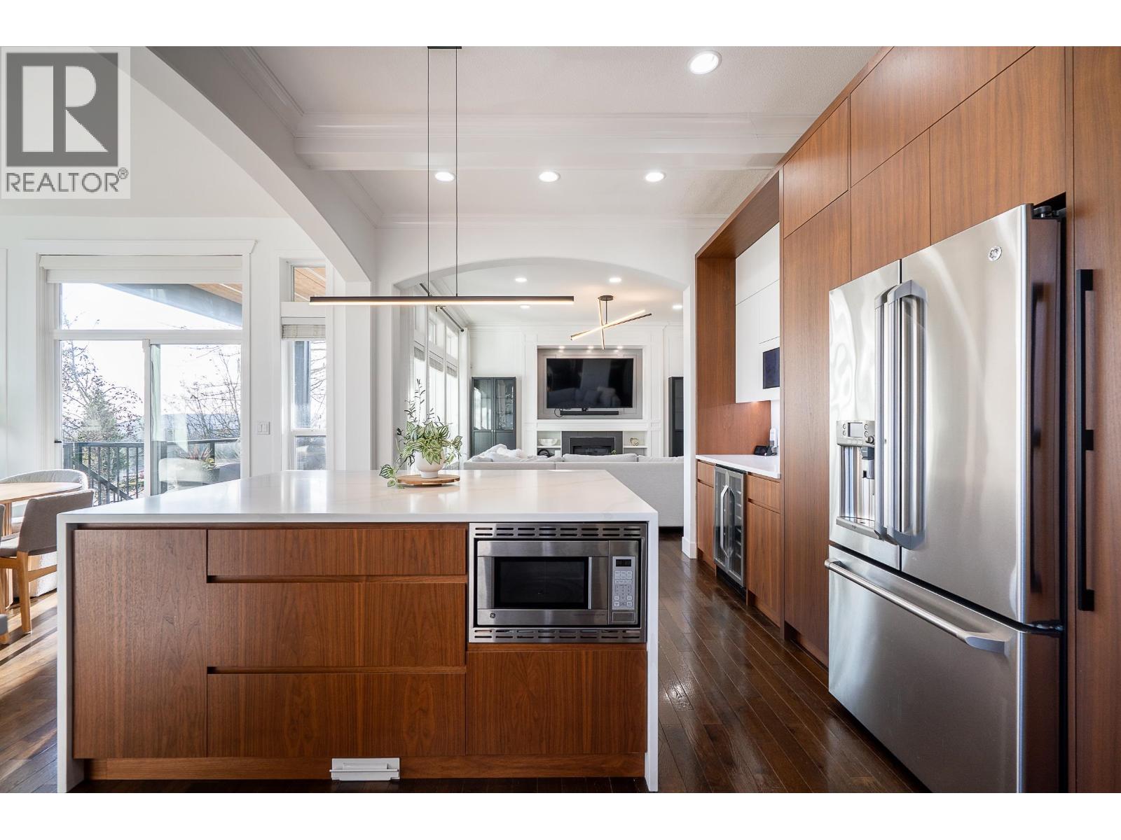 1312 Fifeshire Street, Coquitlam, British Columbia  V3E 0C8 - Photo 11 - R3108372