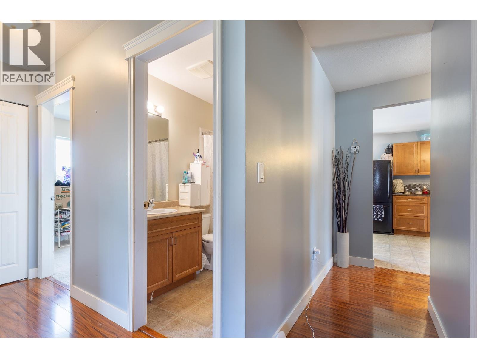 5708 Louise Way, Sechelt, British Columbia  V7Z 0N5 - Photo 15 - R3108374