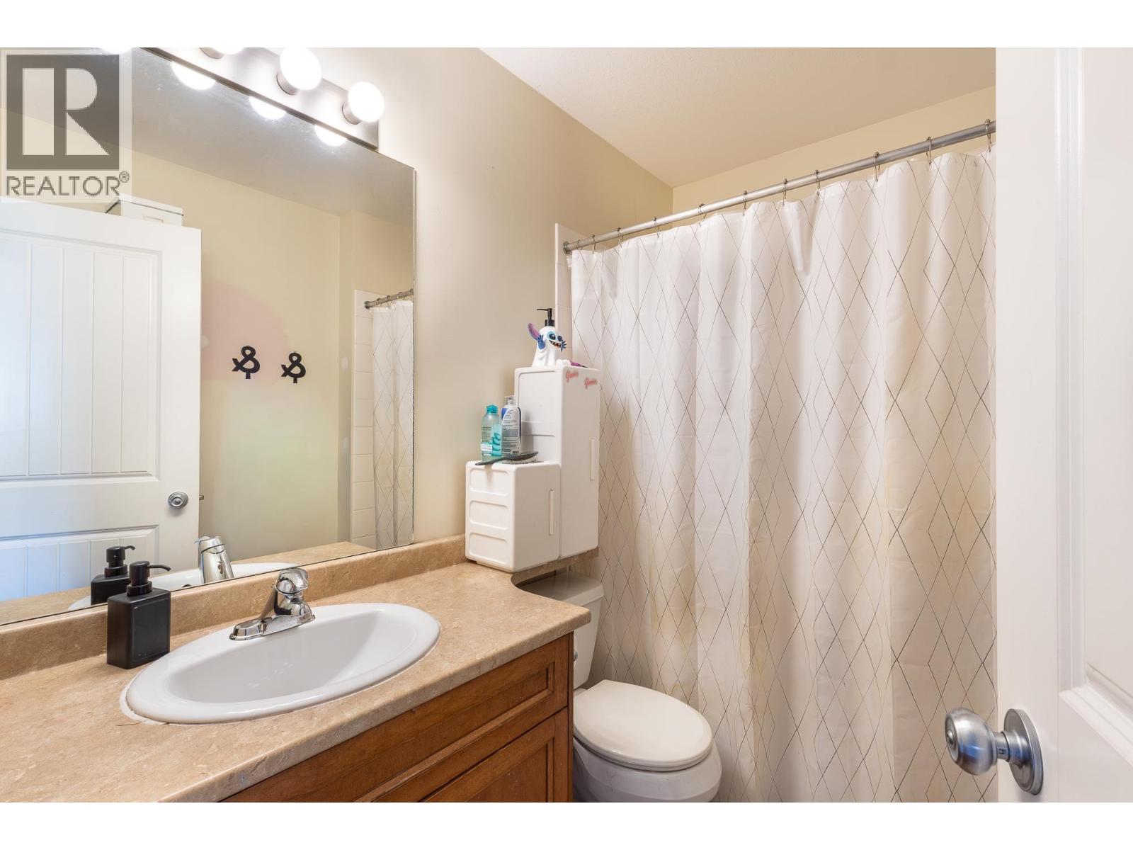 5708 Louise Way, Sechelt, British Columbia  V7Z 0N5 - Photo 16 - R3108374