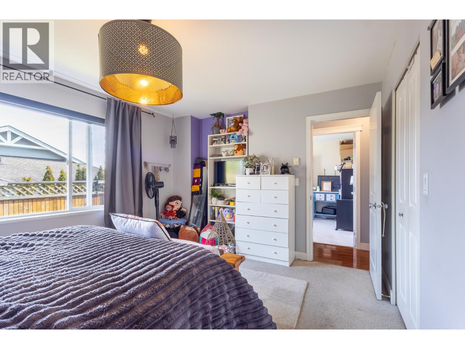 5708 Louise Way, Sechelt, British Columbia  V7Z 0N5 - Photo 19 - R3108374