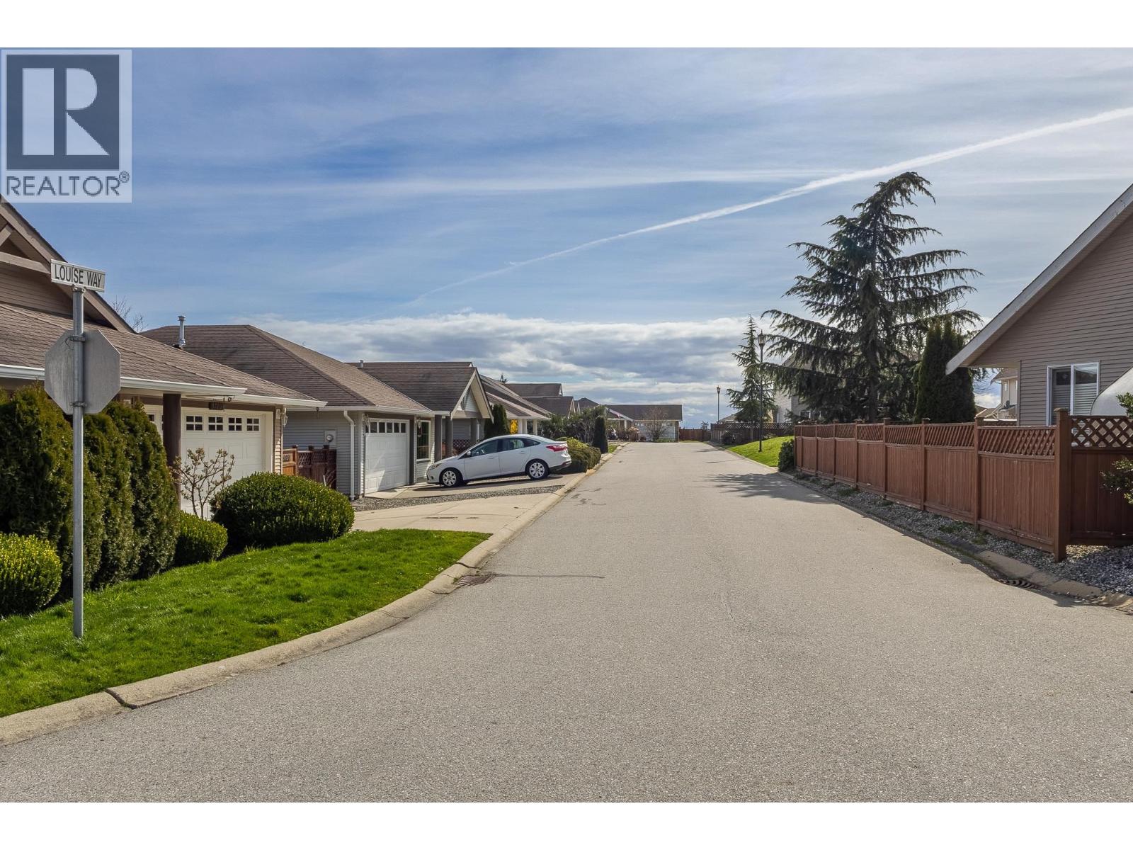 5708 Louise Way, Sechelt, British Columbia  V7Z 0N5 - Photo 23 - R3108374