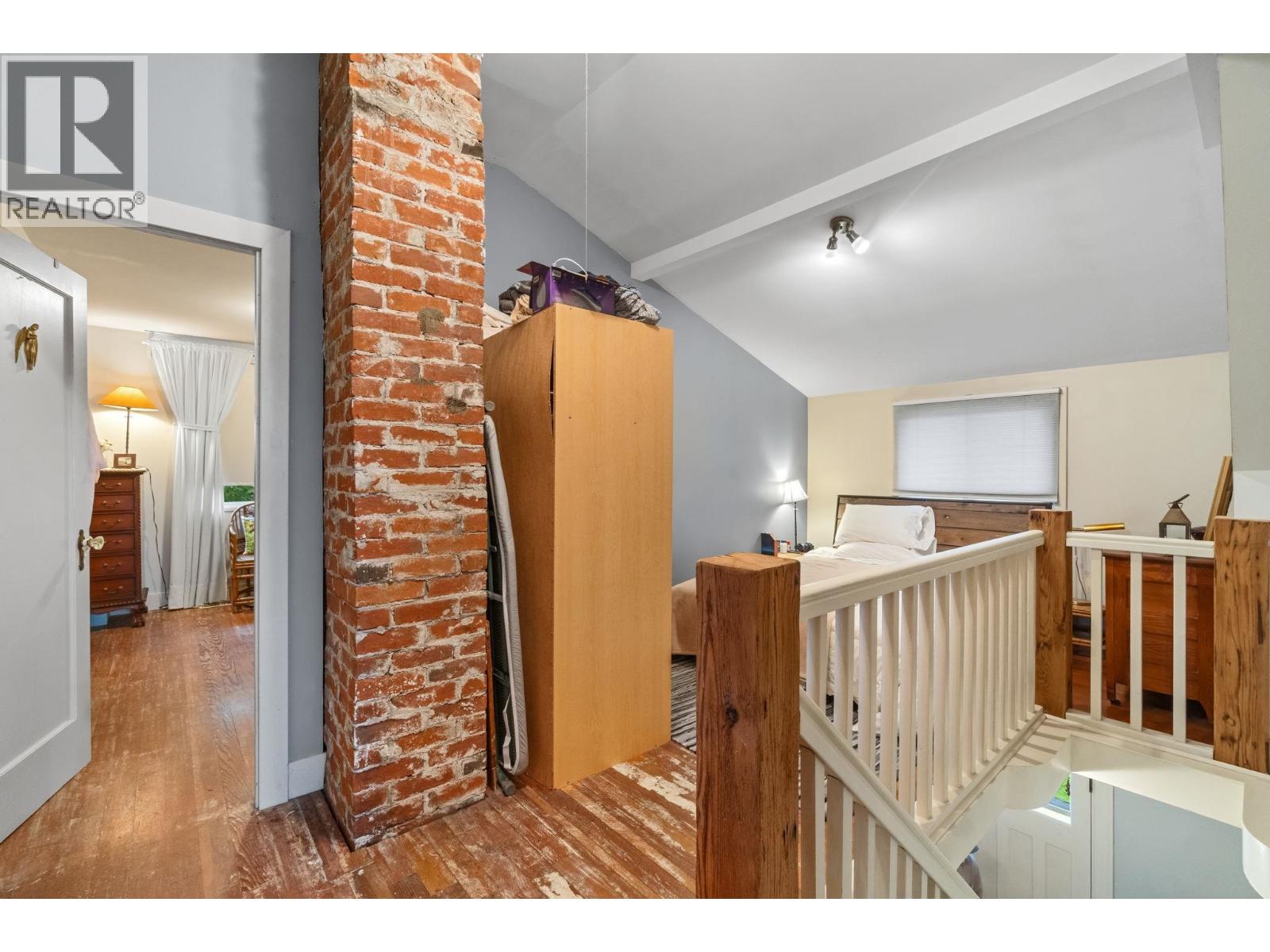 247 Wood Street, New Westminster, British Columbia  V3M 5K5 - Photo 11 - R3108378