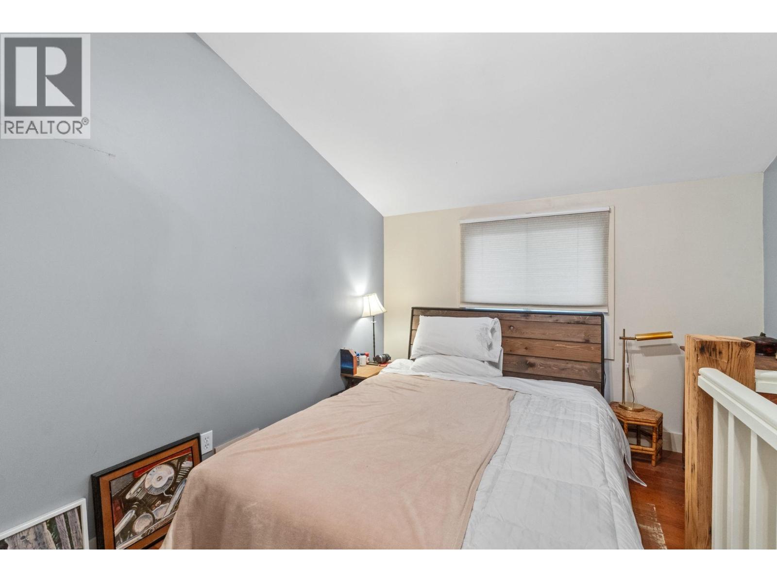 247 Wood Street, New Westminster, British Columbia  V3M 5K5 - Photo 12 - R3108378