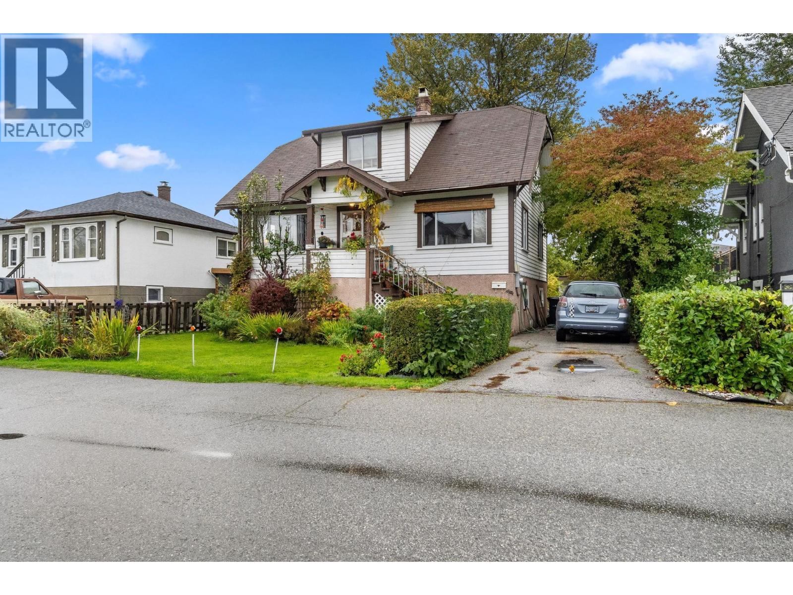 247 Wood Street, New Westminster, British Columbia  V3M 5K5 - Photo 5 - R3108378