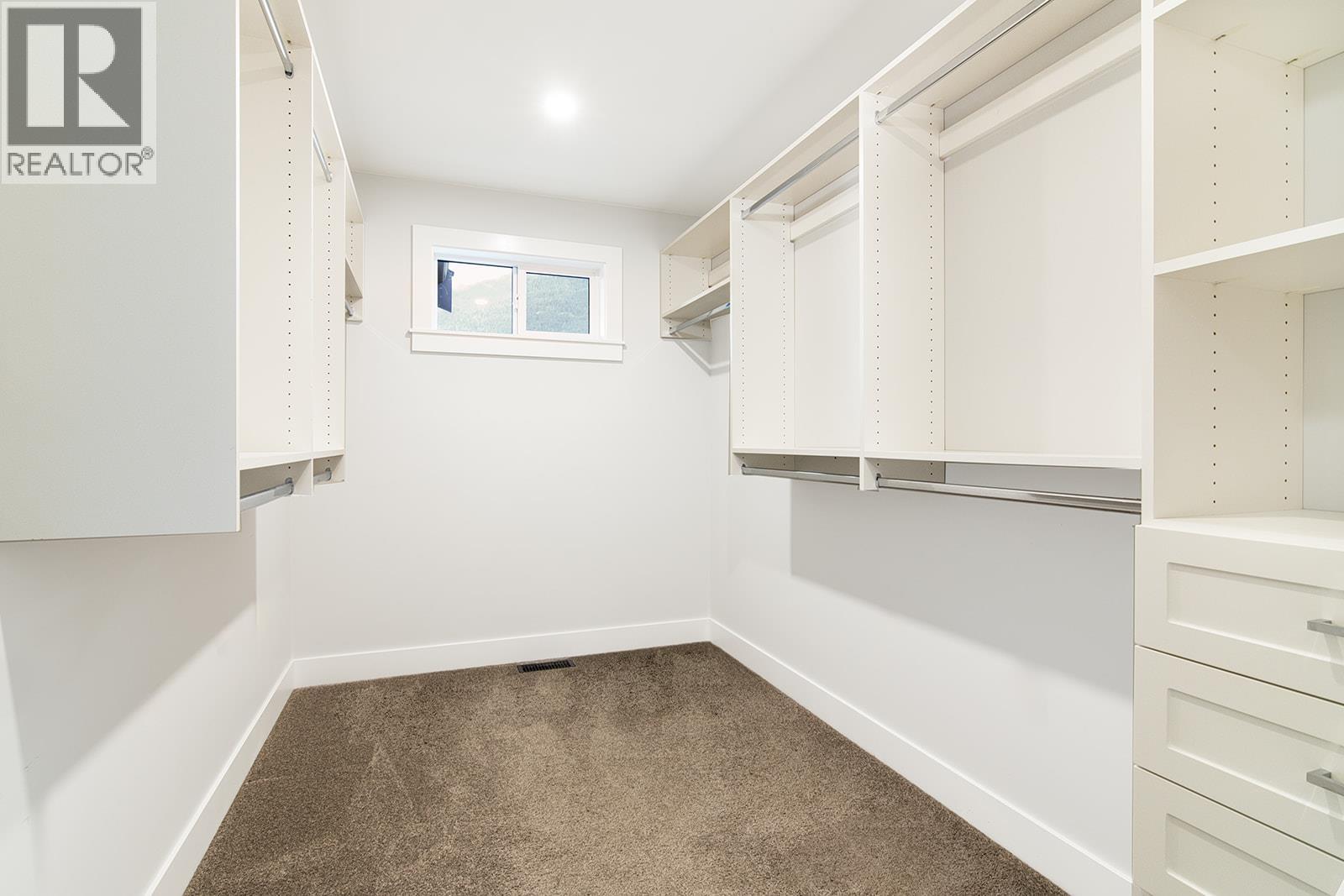 38883 Britannia Avenue, Squamish, British Columbia  V0N 3B0 - Photo 20 - R3108410