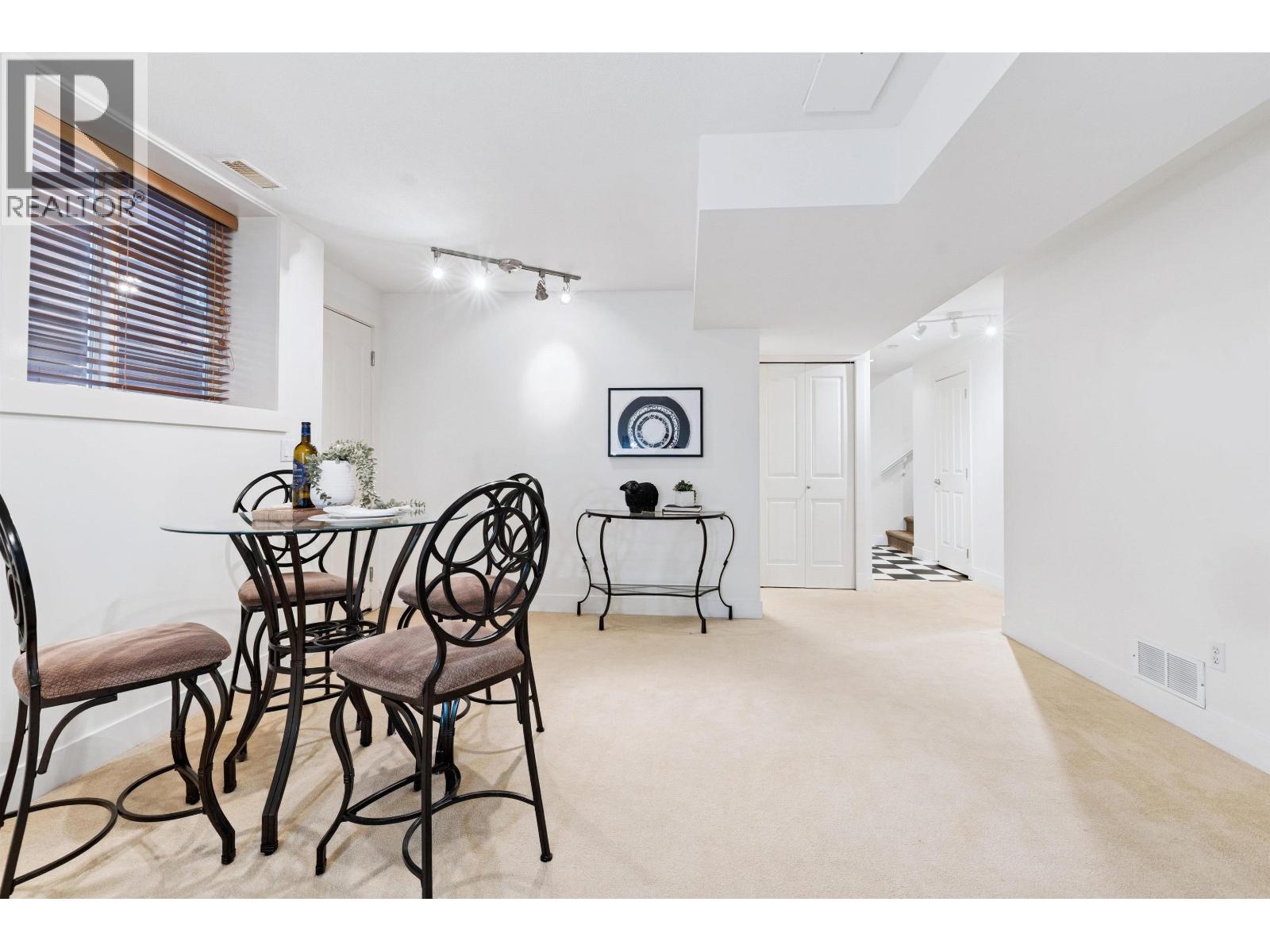 1855 Parkway Boulevard, Coquitlam, British Columbia  V3E 3L4 - Photo 33 - R3108442