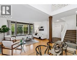 1855 PARKWAY BOULEVARD, Coquitlam, British Columbia