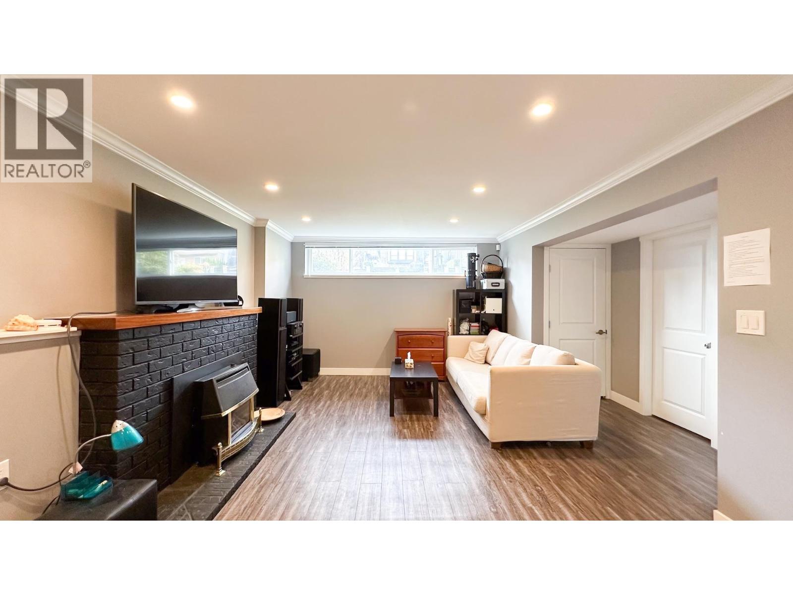 56 Warwick Avenue, Burnaby, British Columbia  V5B 3X3 - Photo 22 - R3108458