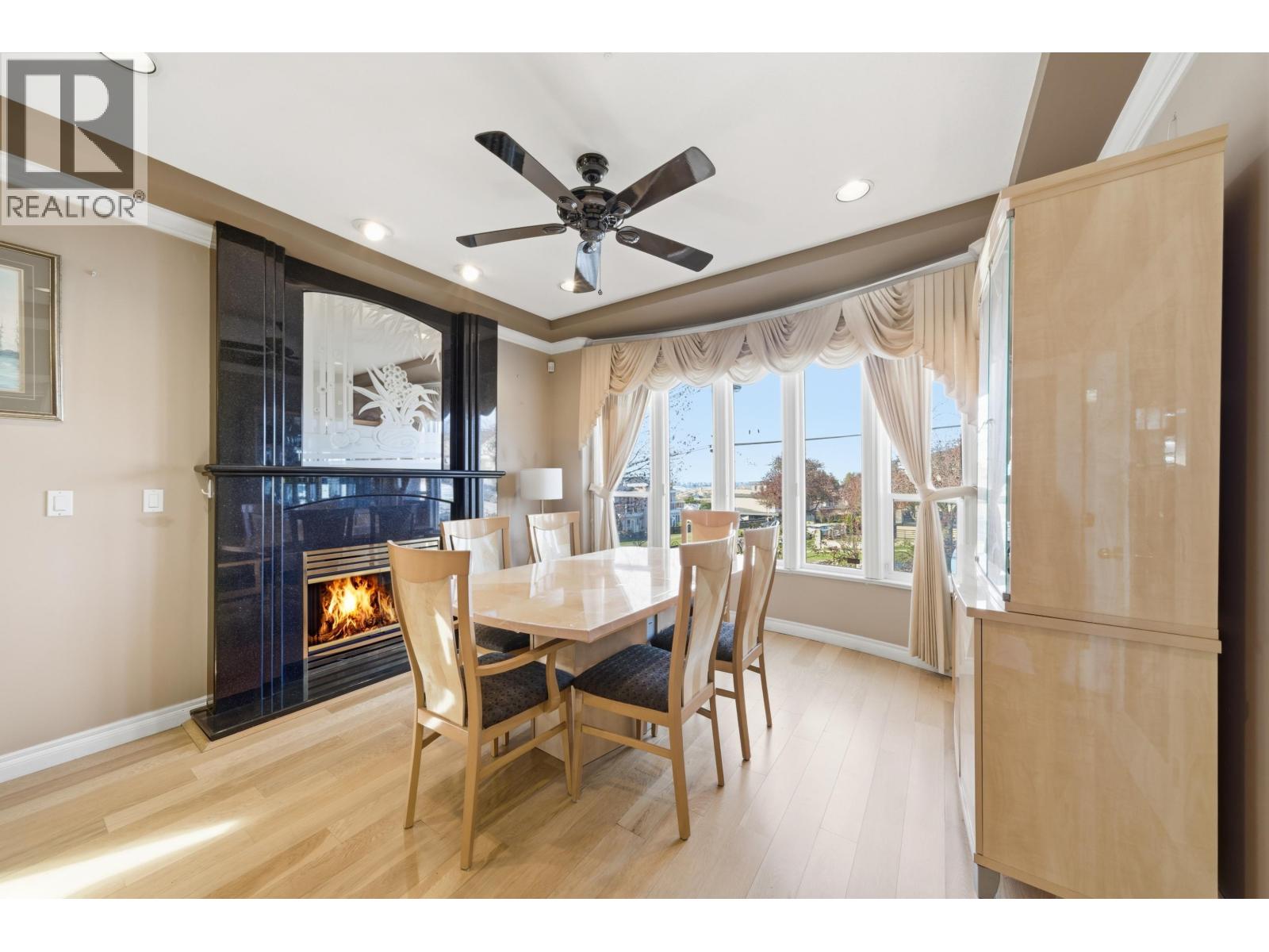 7962 VICTORIA DRIVE, Vancouver, British Columbia