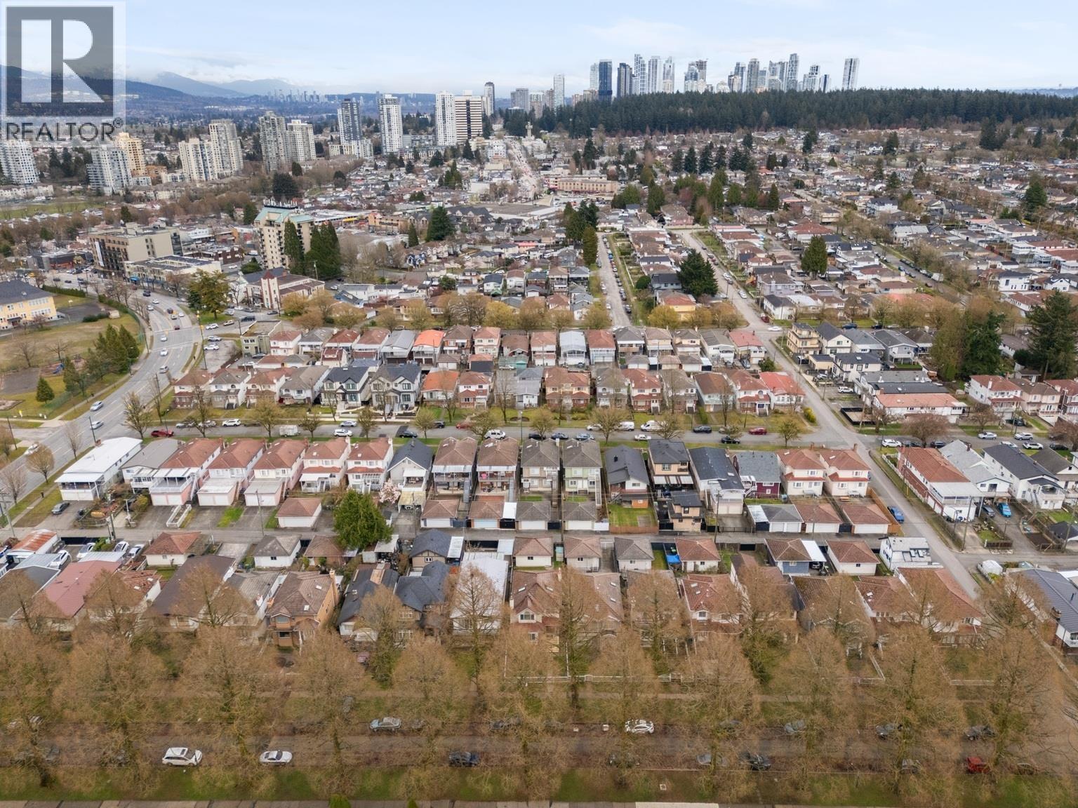 5756 Kerr Street, Vancouver, British Columbia  V5R 4B7 - Photo 29 - R3108468