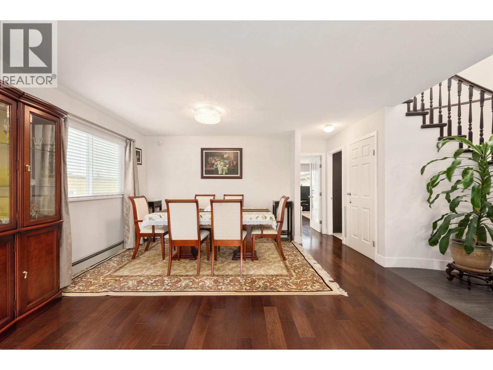 5756 Kerr Street, Vancouver, British Columbia  V5R 4B7 - Photo 6 - R3108468