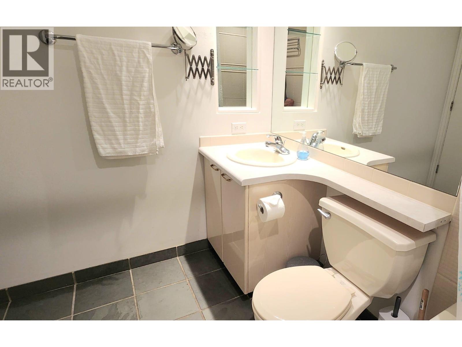 1068 Hornby Street, Vancouver, British Columbia  V6Z 2Y7 - Photo 9 - R3108470