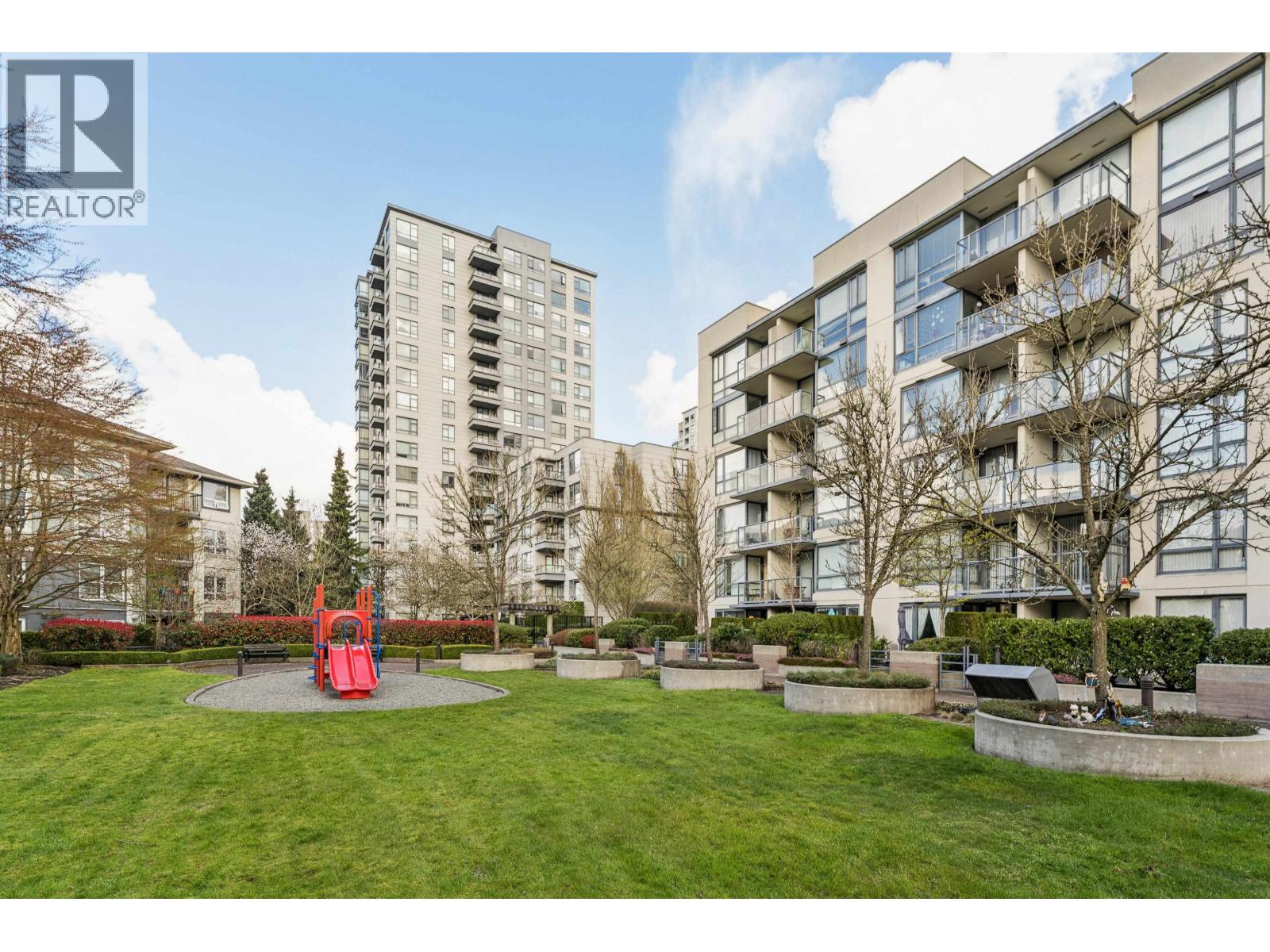 1209 3588 Crowley Drive, Vancouver, British Columbia  V5R 6H3 - Photo 23 - R3107567