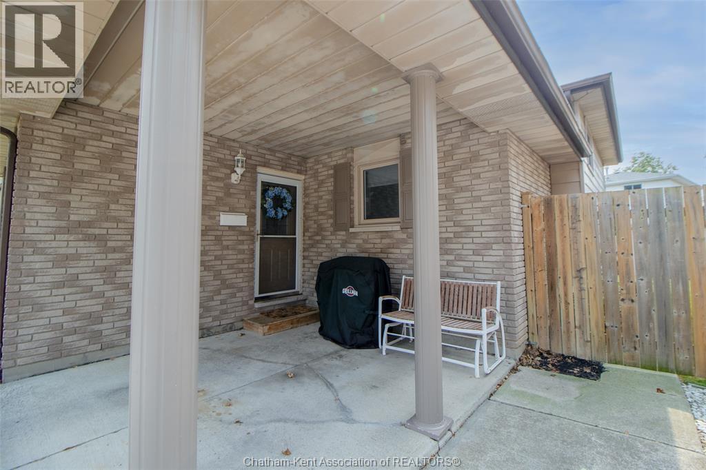 28 Timothy Crescent, Chatham, Ontario  N7L 4Z2 - Photo 3 - 26007244