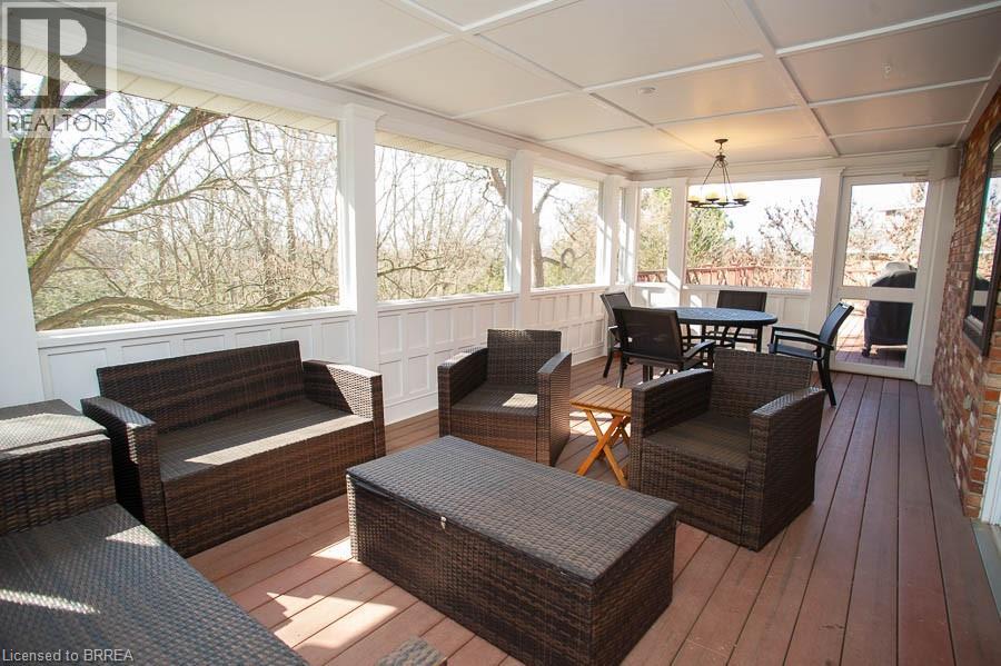 23 Scarfe Gardens, Brantford, Ontario  N3T 6B2 - Photo 14 - 40816227