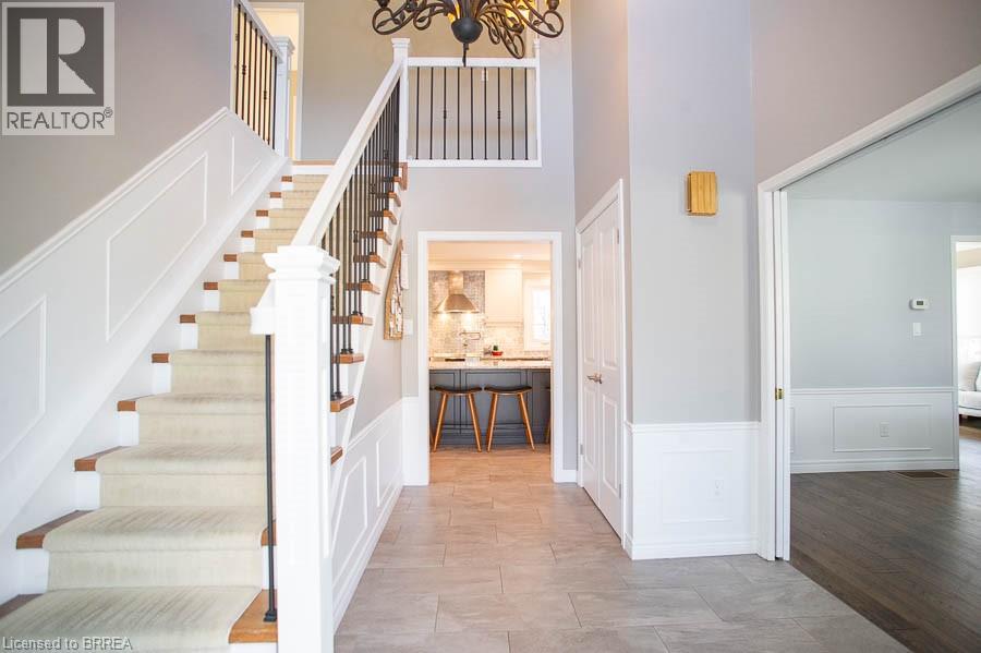 23 Scarfe Gardens, Brantford, Ontario  N3T 6B2 - Photo 4 - 40816227