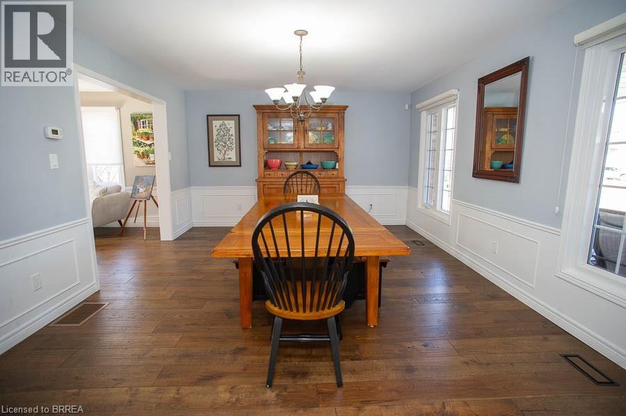 23 Scarfe Gardens, Brantford, Ontario  N3T 6B2 - Photo 5 - 40816227