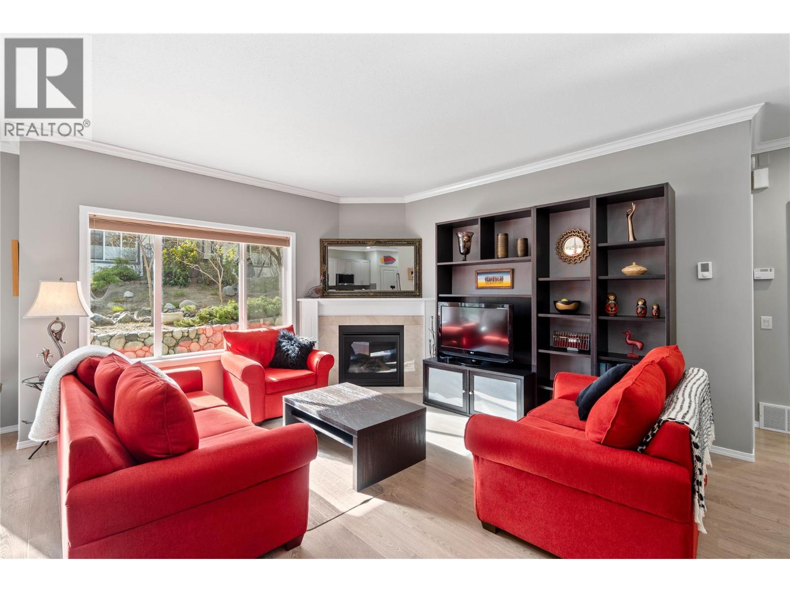 247 Sagewood Court, Kamloops, British Columbia  V2H 1R2 - Photo 2 - 10382530