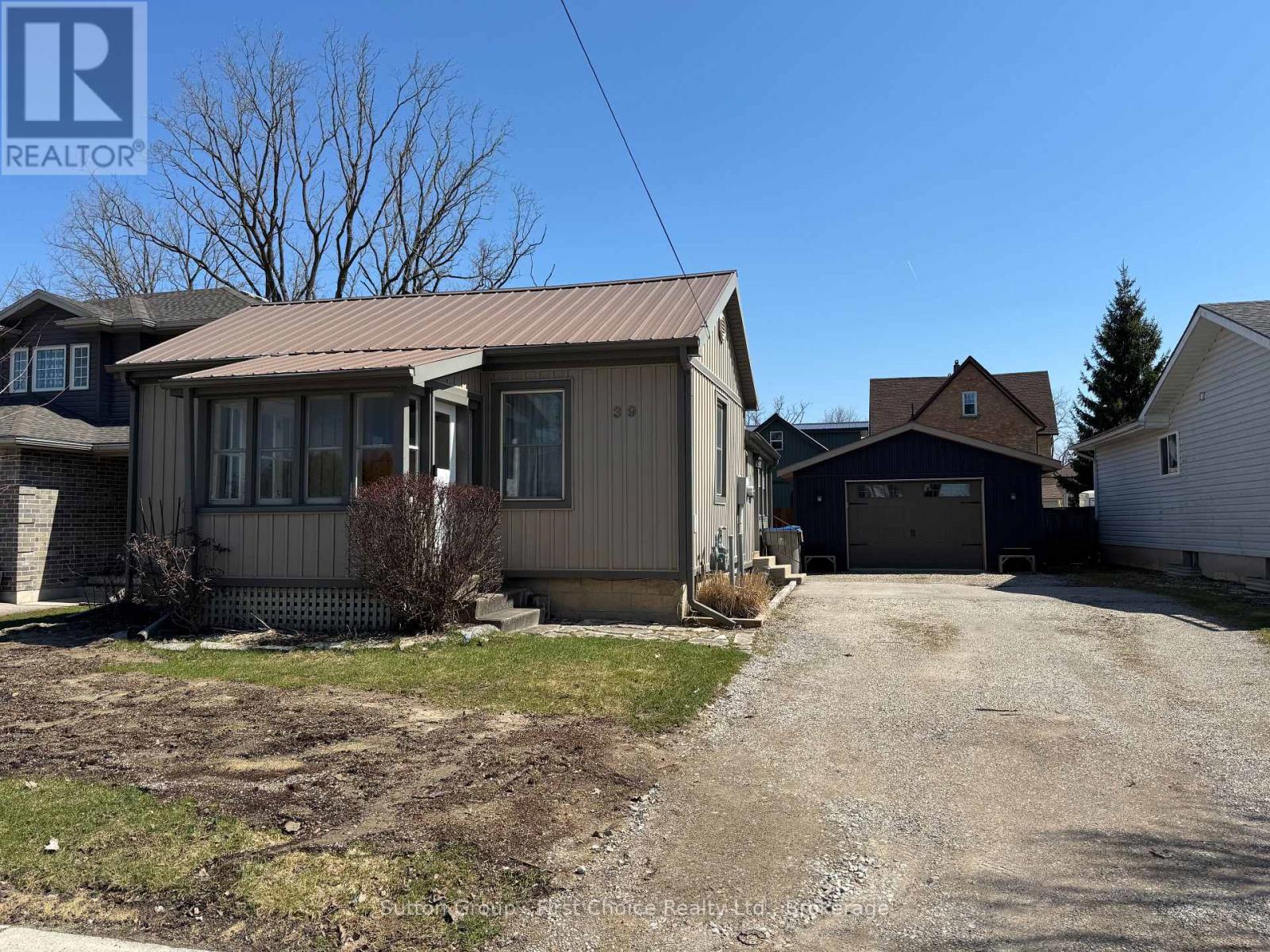 39 WILLIAM STREET, St. Marys, Ontario