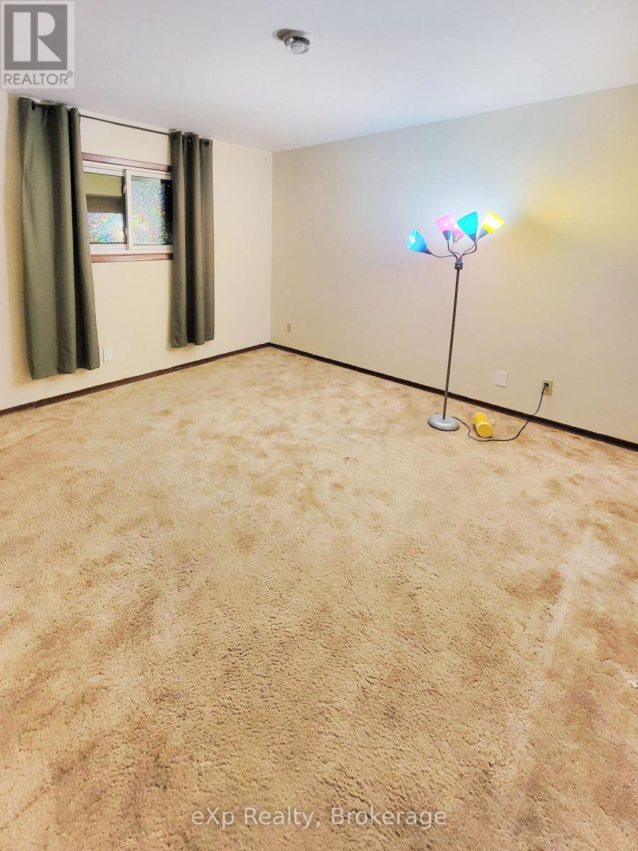 920 5th Avenue E, Owen Sound, Ontario  N4K 2S2 - Photo 15 - X12854800