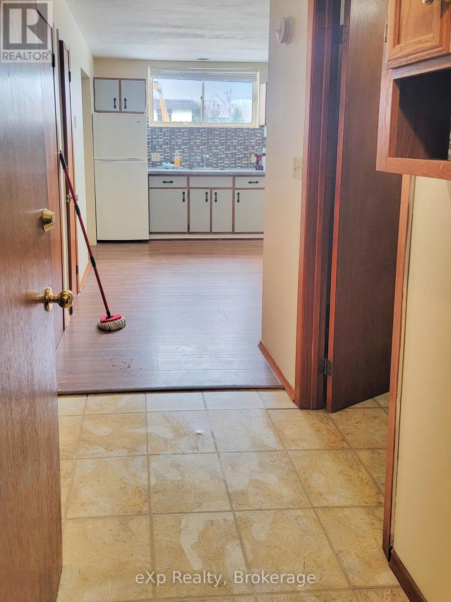 920 5th Avenue E, Owen Sound, Ontario  N4K 2S2 - Photo 28 - X12854800