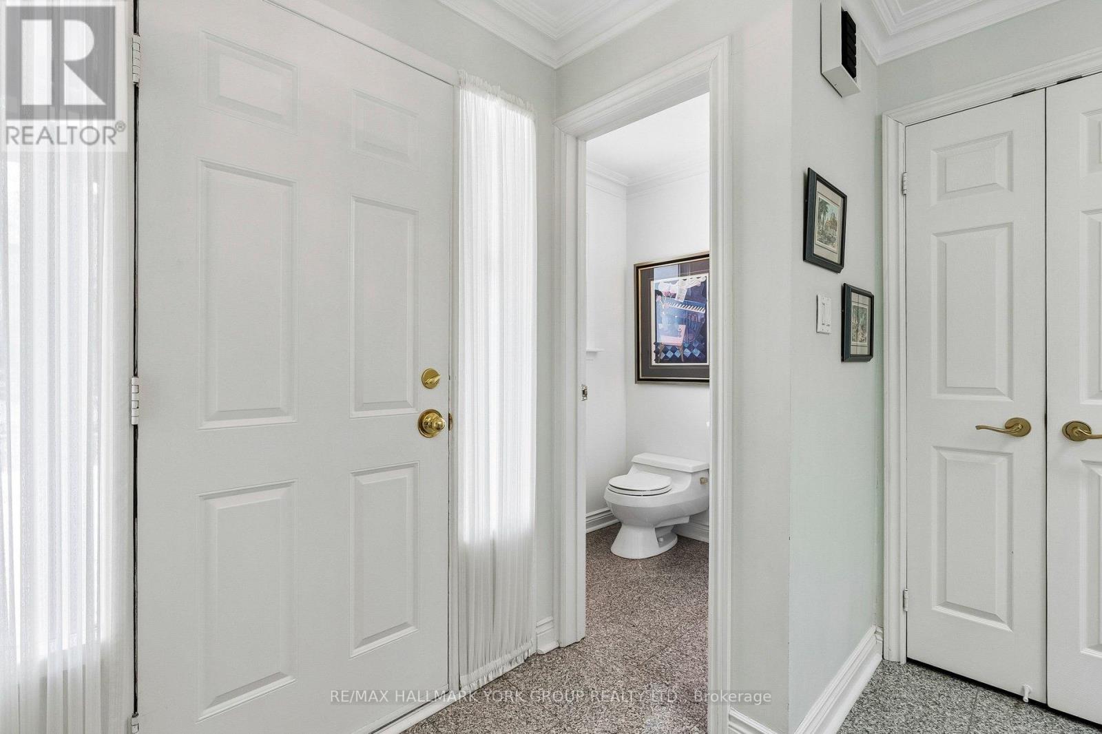 44 English Ivy Way, Toronto, Ontario  M2H 3M4 - Photo 3 - C12971766